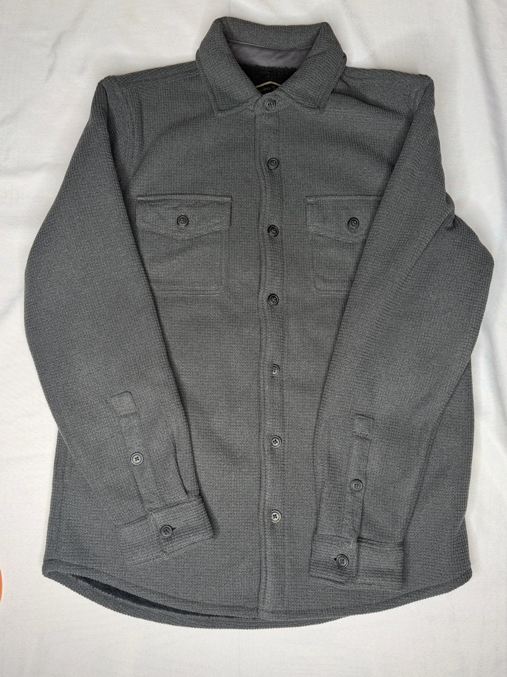 Freedom Foundry Men's Waffle Fleece Lined button Up Shacket. Size S.